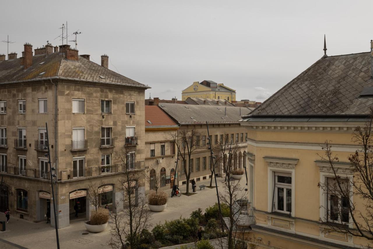 Apartament Square 2 Debreczyn Zewnętrze zdjęcie